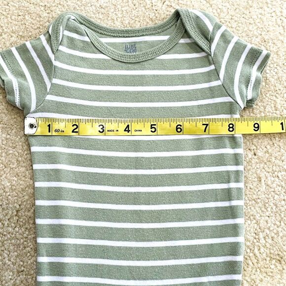 Carter's Just One You Baby Boy Onesie Size 6M Green White Striped Short Sleeve - Picture 4 of 6